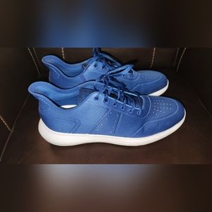 FootJoy Spikless golf shoes